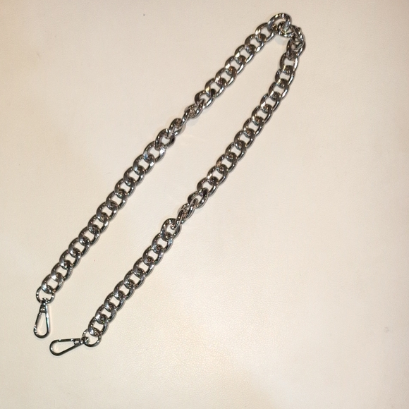 Silver Chain Bag Strap - Picture 1 of 3